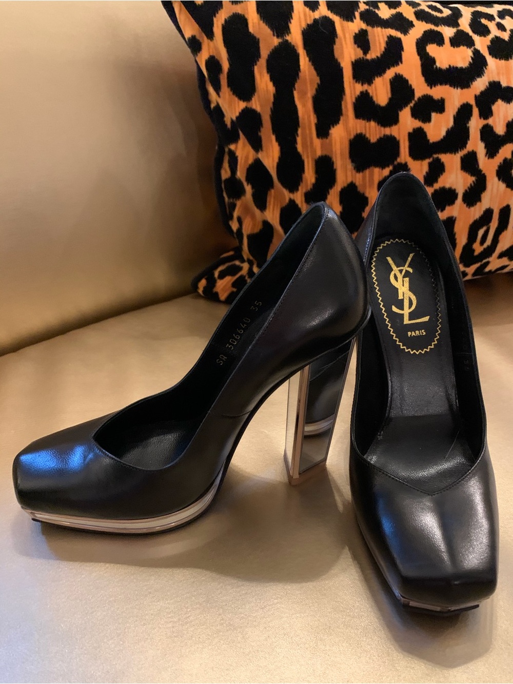 Saint Laurent Black Leather Pumps with Mirrored Heel and Platform